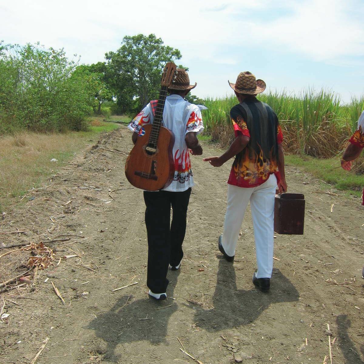 Pedro et Argelio Vera en route pour un concert