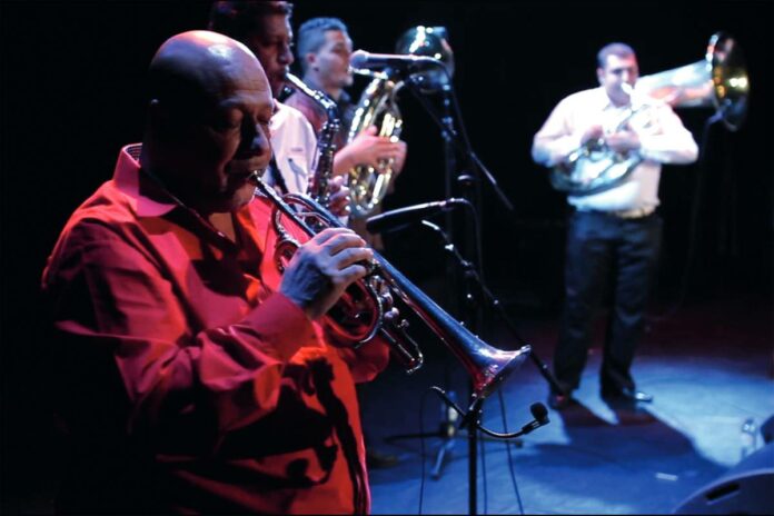 kocani-orkestar-copy-Michele-Gurrieri-Lumina-Films King Naat Veliov & the Original Kočani Orkestar