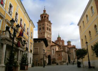 catedral y ayuntamiento teruel