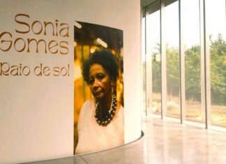 Image de l'exposition Sonia Gomes Raio de Sol