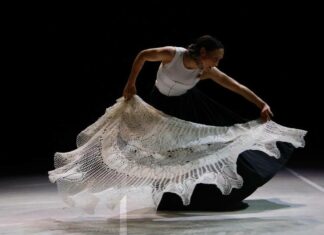 Le 4.02. En este día, en este mundo au Théâtre Le Ranelagh Florencia Oz flamenco