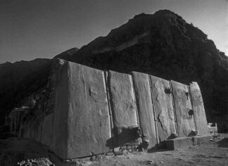 Umbrales, Javier Silva Meinel. Une poétique de l’image Ollantaytambo, 1999 de Javier Silva Meinel